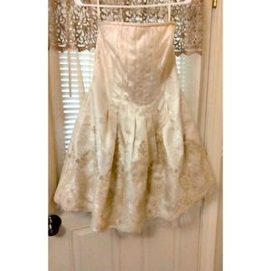 • JESSICA MCCLINTOCK • prom dress